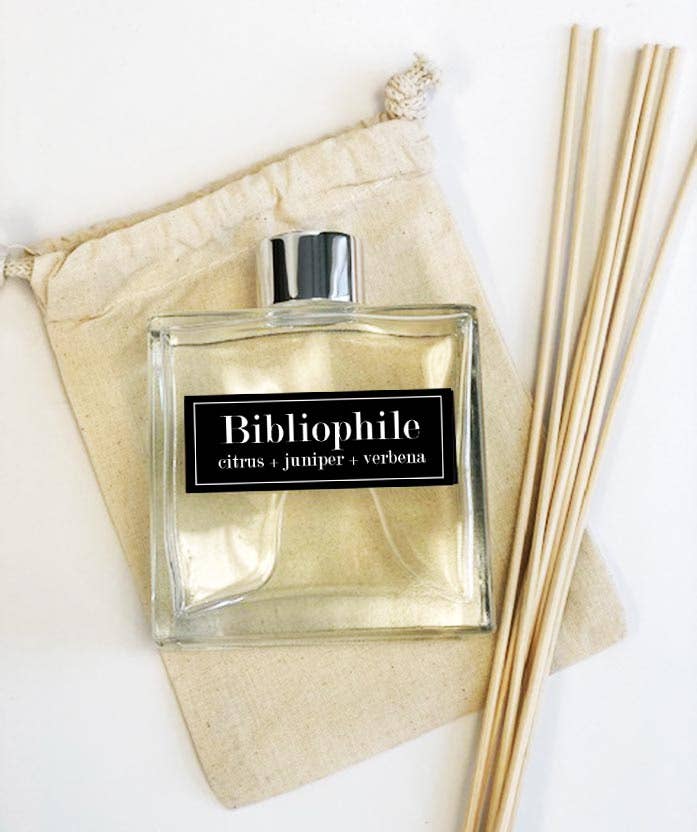 "Bibliophile" Glass Reed Diffuser - 7oz